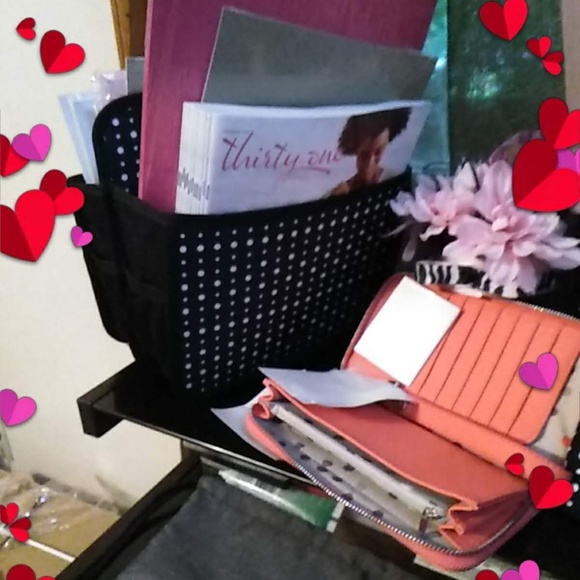 Everything - Picture 6 of 8